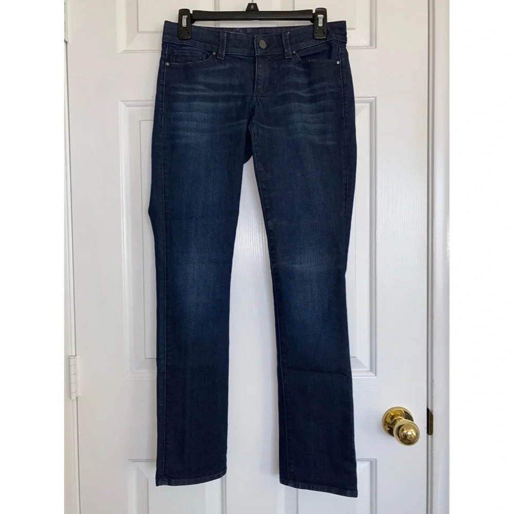 New York & Company Modern Fit Petite Blue Jeans
